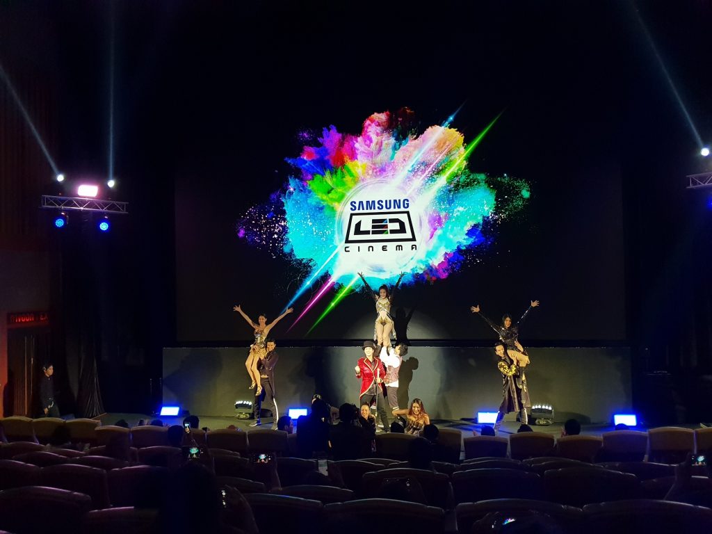 Samsung LED Cinema - 1