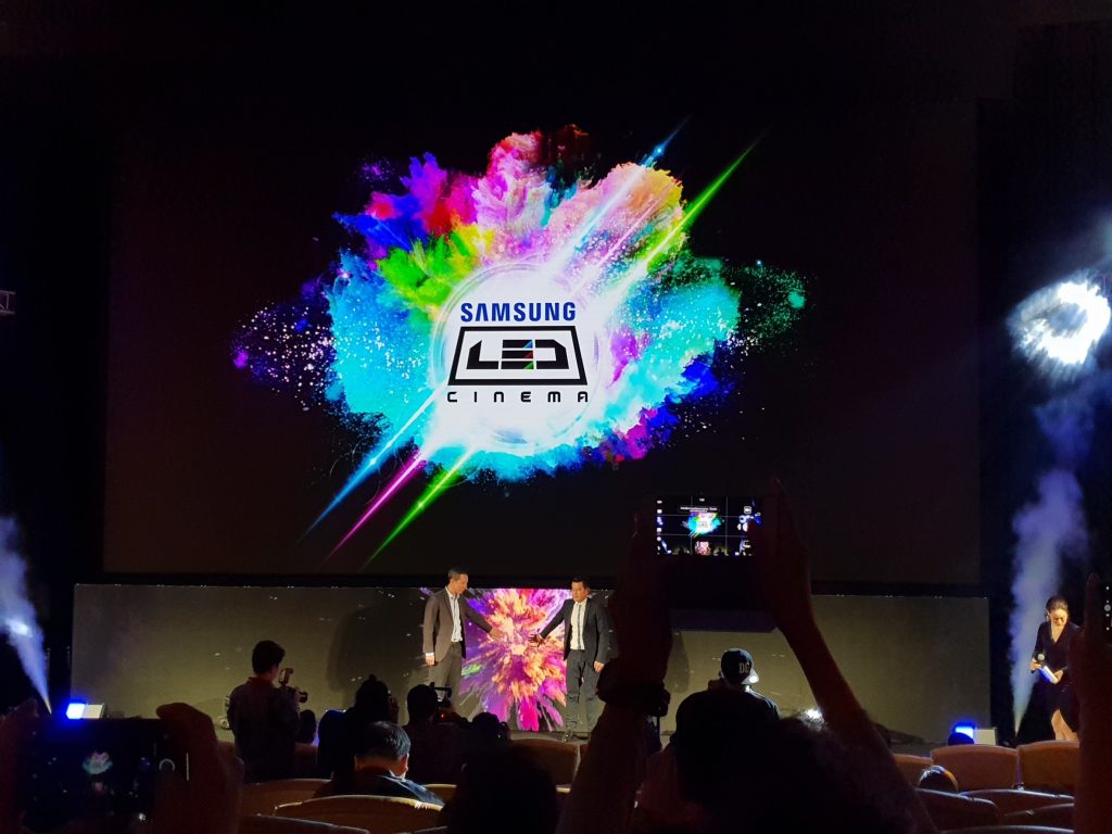 Samsung LED Cinema - 9
