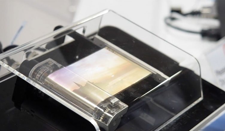 Samsung trifold Foldable smartphone
