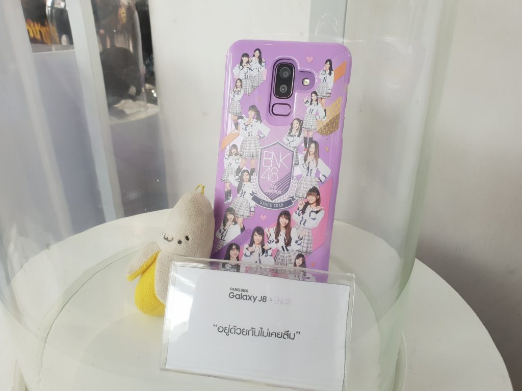 Samsung Galaxy J8 With BNK48 (1)